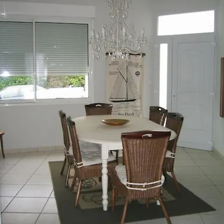 Σπίτι διακοπών Grande Maison 40m De La De Pontaillac *